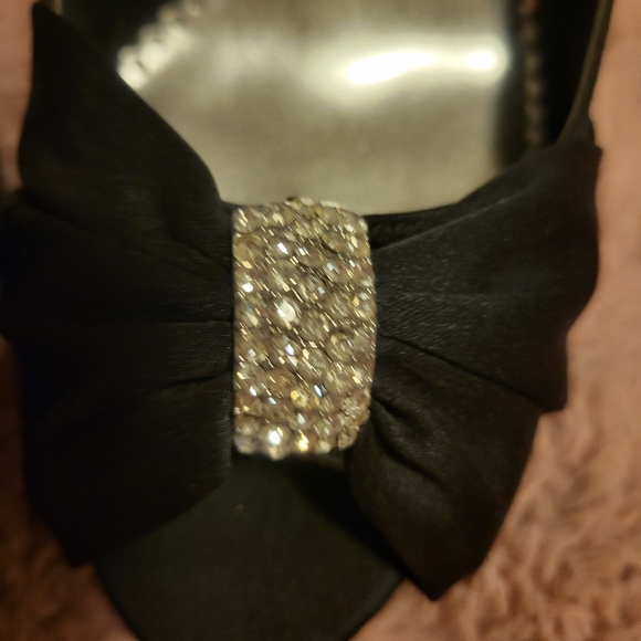 Michaelangelo Diana Peep Toe High Heels - Picture 5 of 11